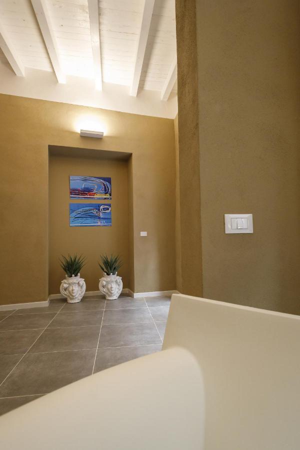 Hotel Palazzo Mancina Trapani Esterno foto